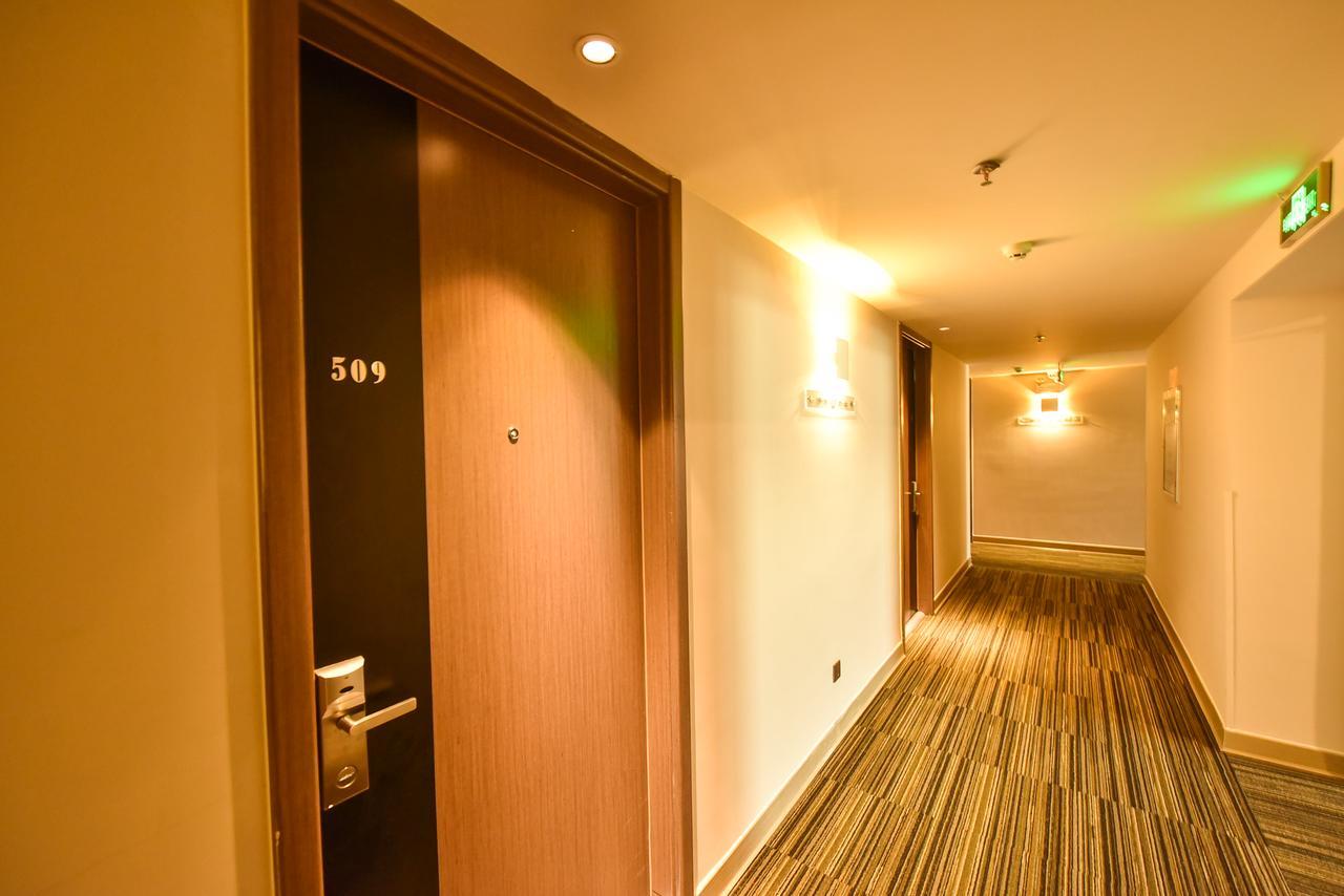 Jinjiang Inn Haikou Binhai Avenue Qilou Old Street Bagian luar foto